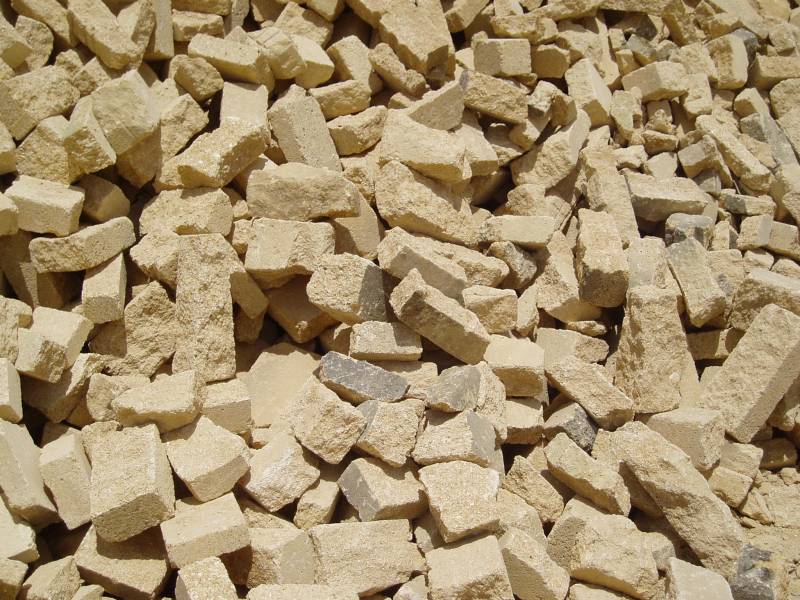 La Pierre du Pont du Gard, entreprise experte en pierre naturelle et patrimoine architectural à Nîmes dans le Gard