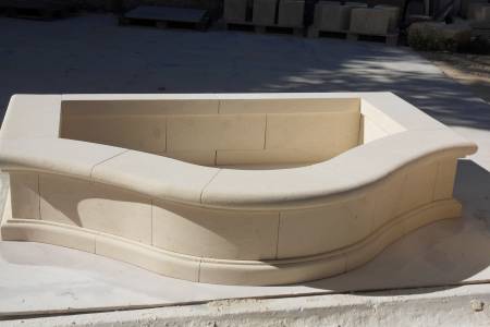 Fontaine + Vers Pont du Gard : L'Art de la Pierre Authentique